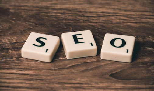為什么說中小企業(yè)做SEO重點是內(nèi)容？