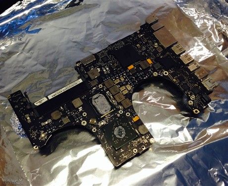 勿模仿:170度烤箱救活藍(lán)屏MacBook Pro