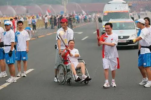 黃光裕出獄 萬字長文梳理他的傳奇人生