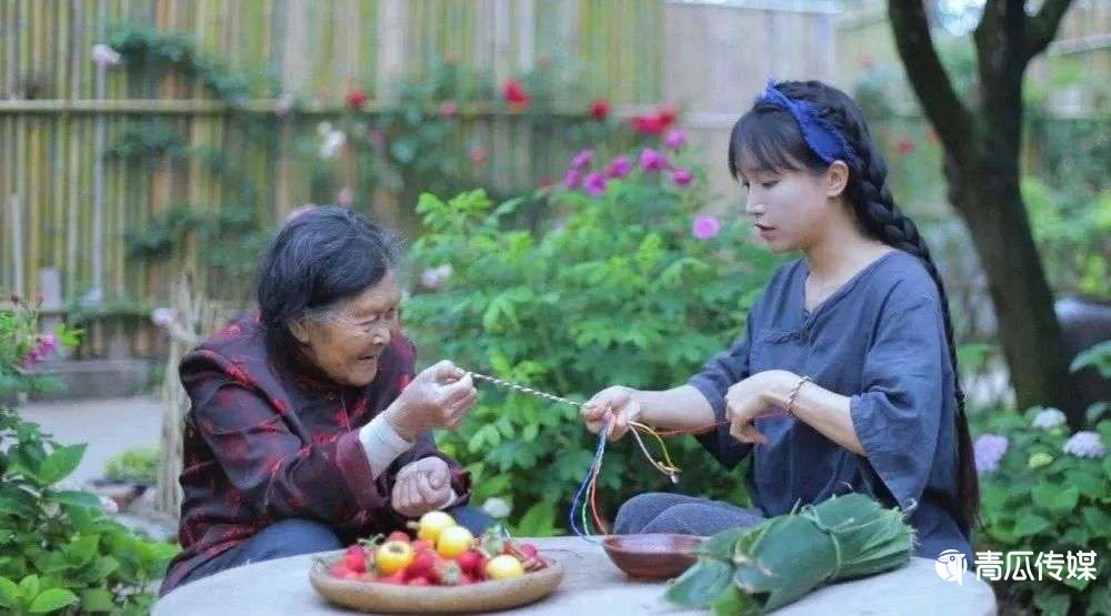 誰在“吞噬”李子柒？