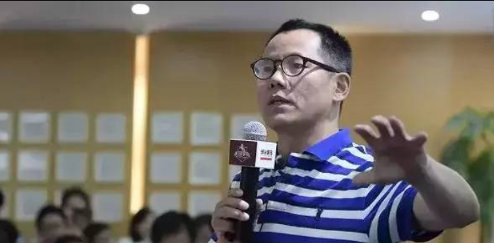 張榮耀：自宮、亂捅、快跑、茁壯，我的 4 次自我顛覆之路！