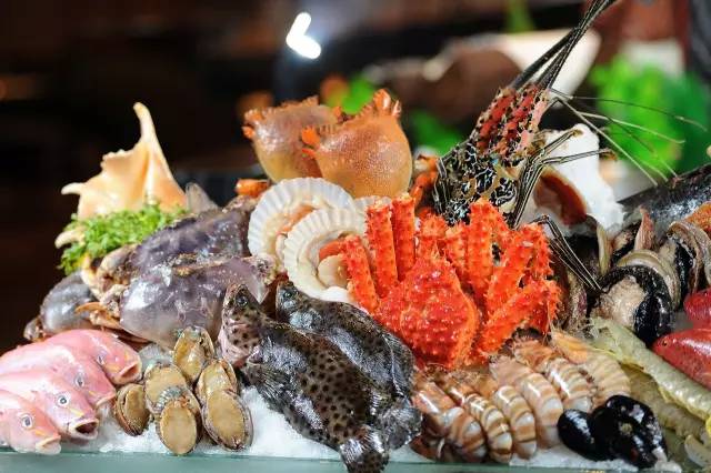 金錢豹倒了，但創(chuàng)業(yè)者做海鮮自助仍有機(jī)會(huì)！