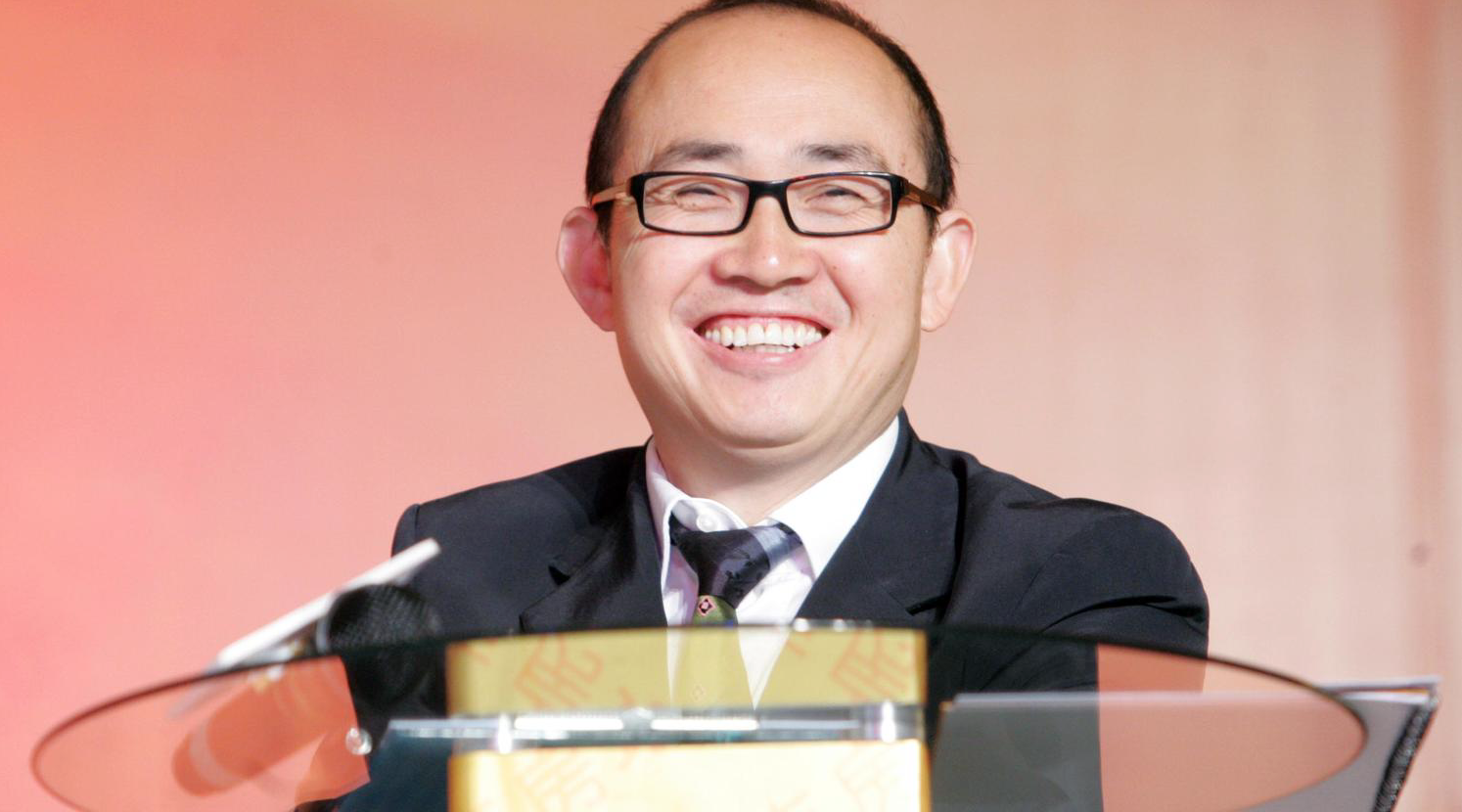 “賺過大錢”的地產(chǎn)大佬潘石屹，與我們聊了聊他共享辦公的“小生意”