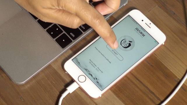 iPhone“周邊創(chuàng)業(yè)”：有人已從中賺到N套學(xué)區(qū)房